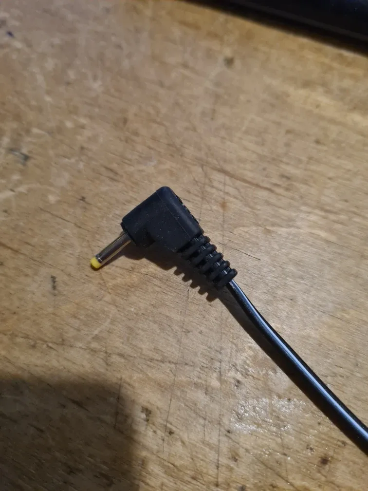 Sony AC-ES3010K2 AC Power Adaptor 3V image indicator(2)