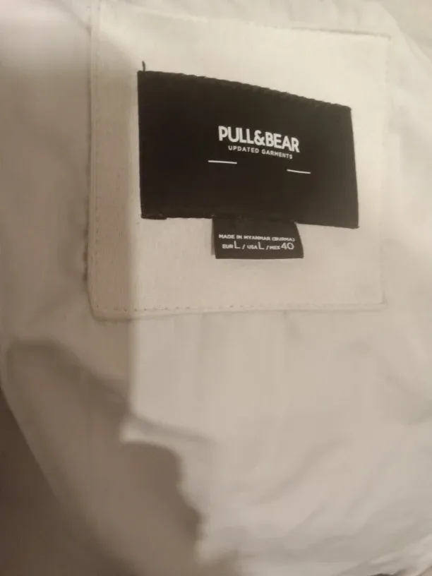 Worn One night 0ut Pull&Bear Bomber Jacket - Size L image indicator(2)