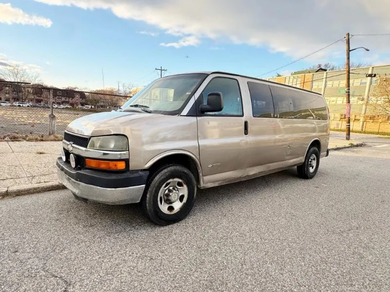 2005 CHEVY EXPRESS 3500 PASSENGER VAN thumbnail