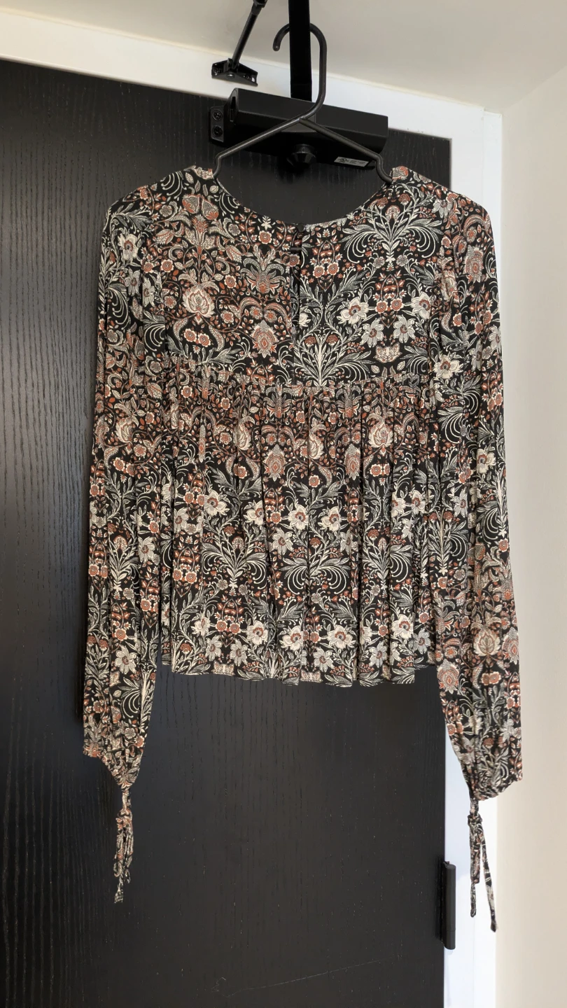 Nobody's Child Floral Blouse - photo 2