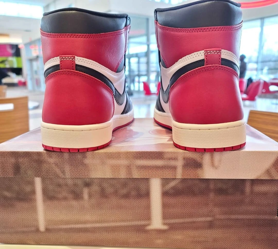 Jordan 1 Black Toe Reimagined! - photo 3