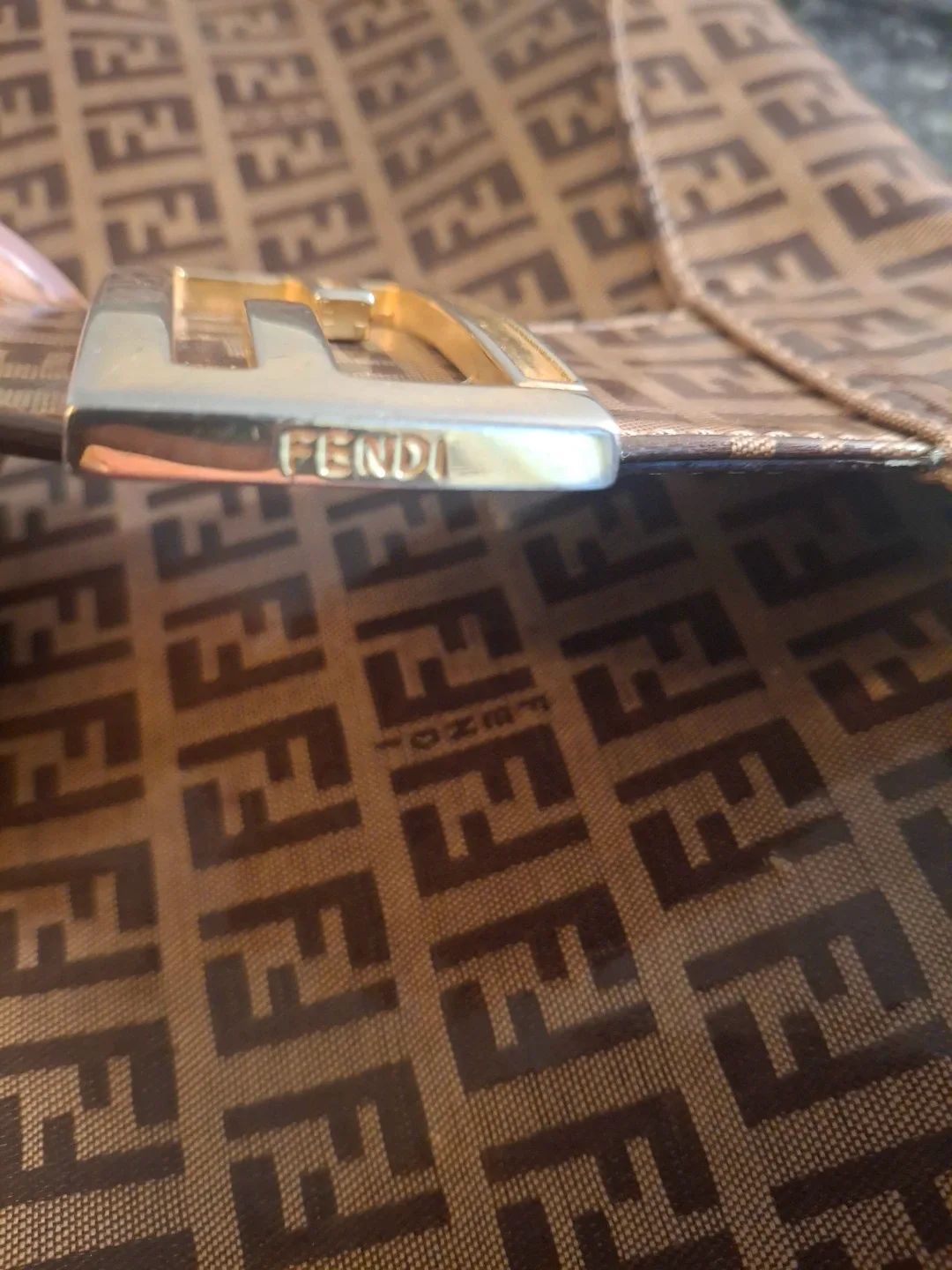Fendi Baguette Bag image indicator(4)