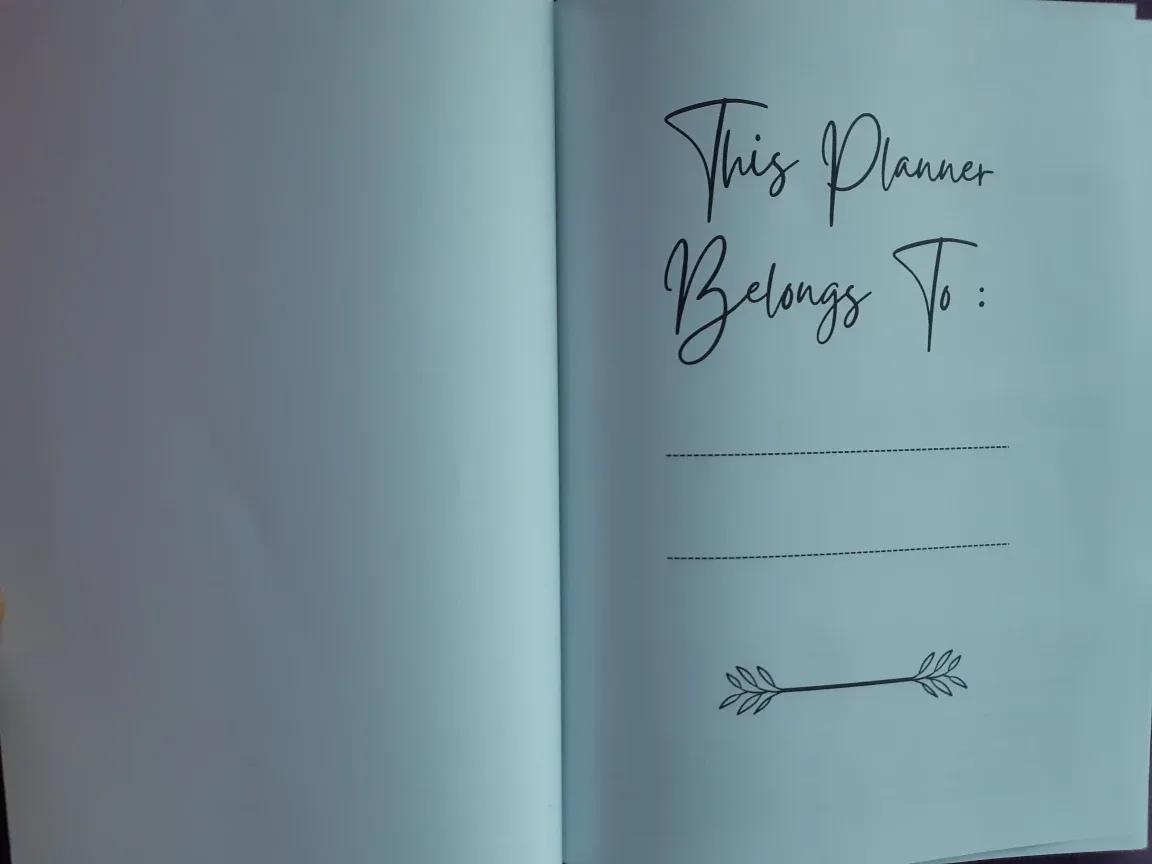 2026-2027 Monthly Planner - Floral Design image indicator(7)