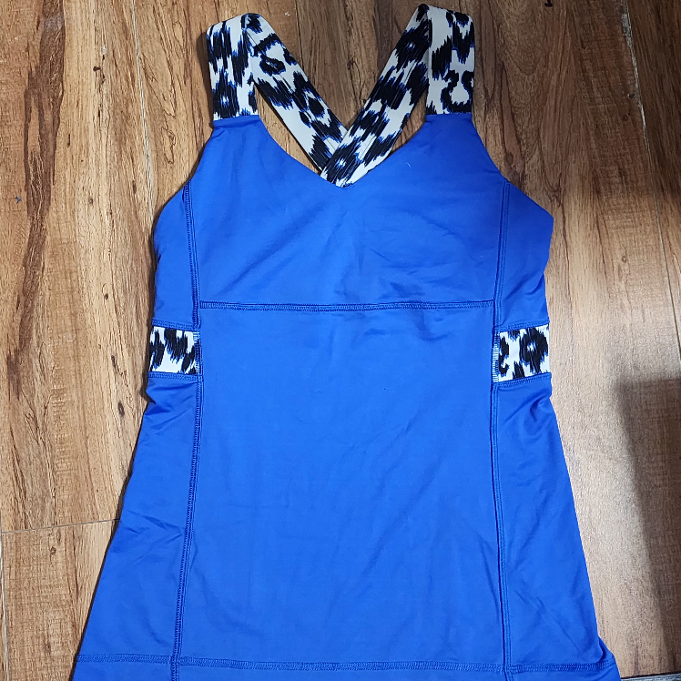 Lululemon Blue Tank Top - Size 6