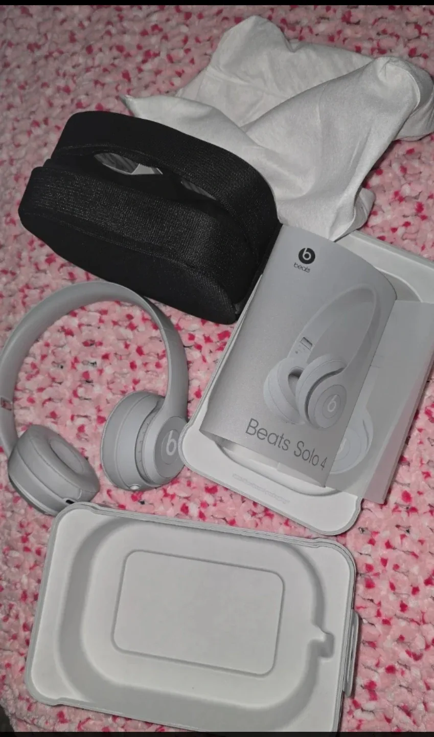 Beats Solo4 Wireless Headphones - Grey image indicator(4)