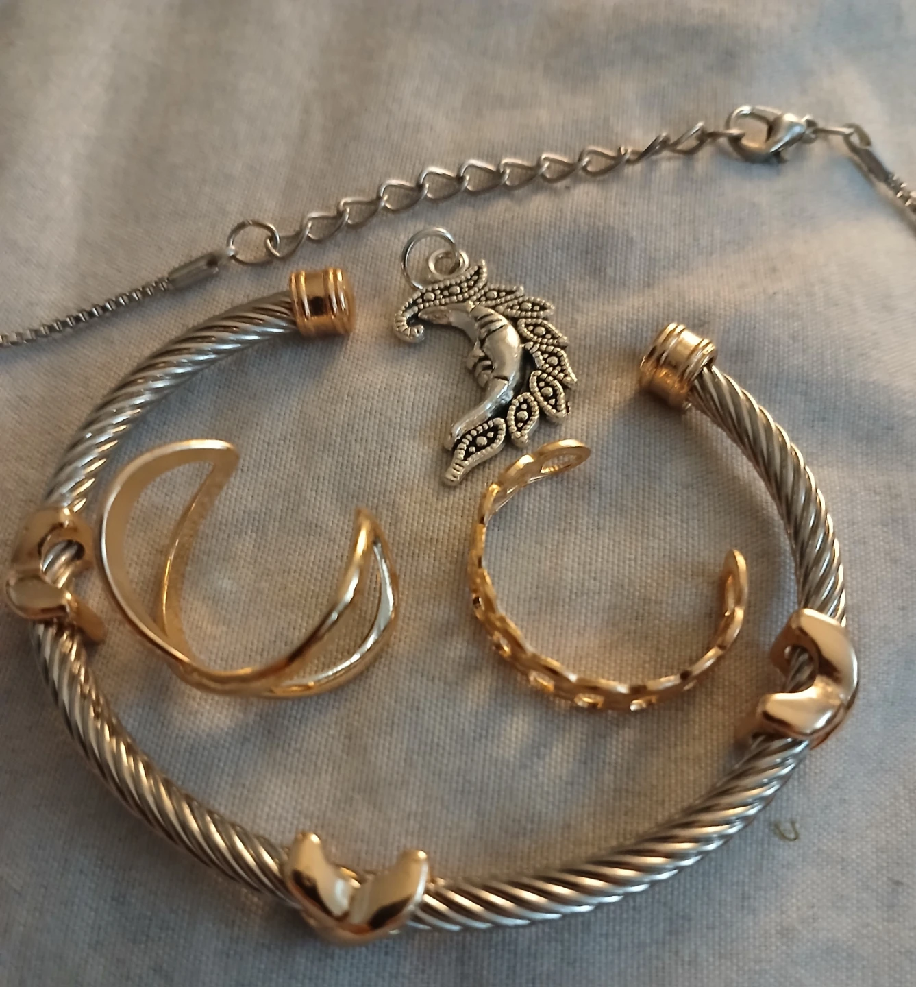 Bracelet, Ring and Necklace Set