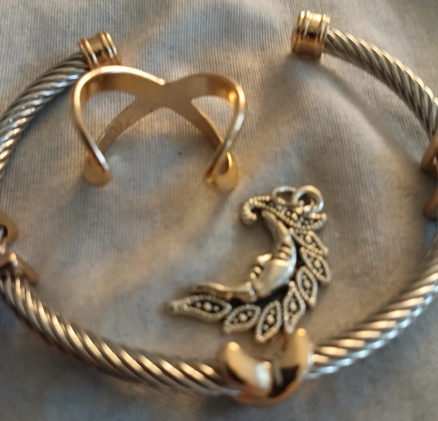 Bracelet, Ring and Necklace Set - photo 4