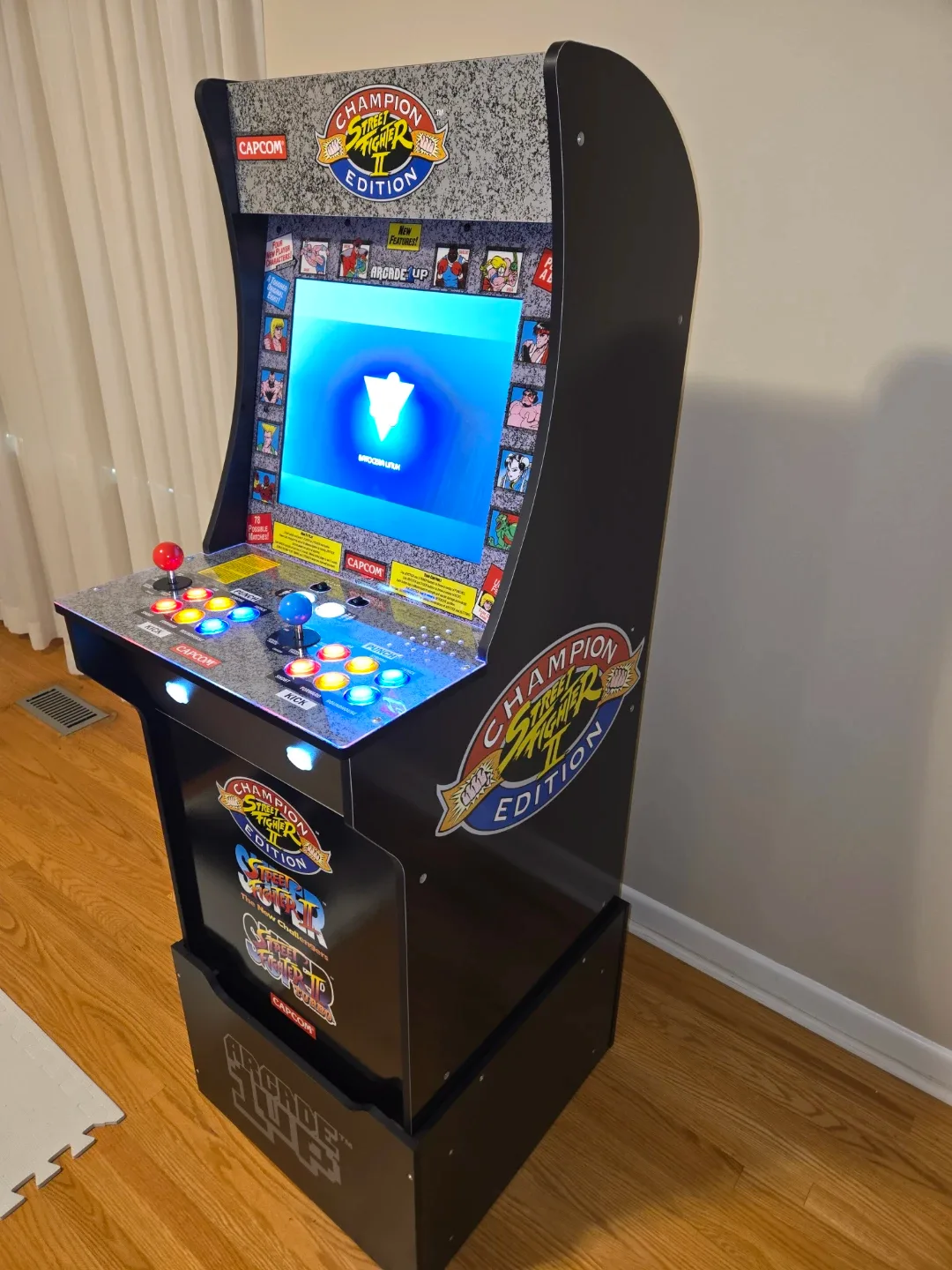 🎮 Custom Street Fighter II Arcade Cabinet – 43,000+ Games! image indicator(2)
