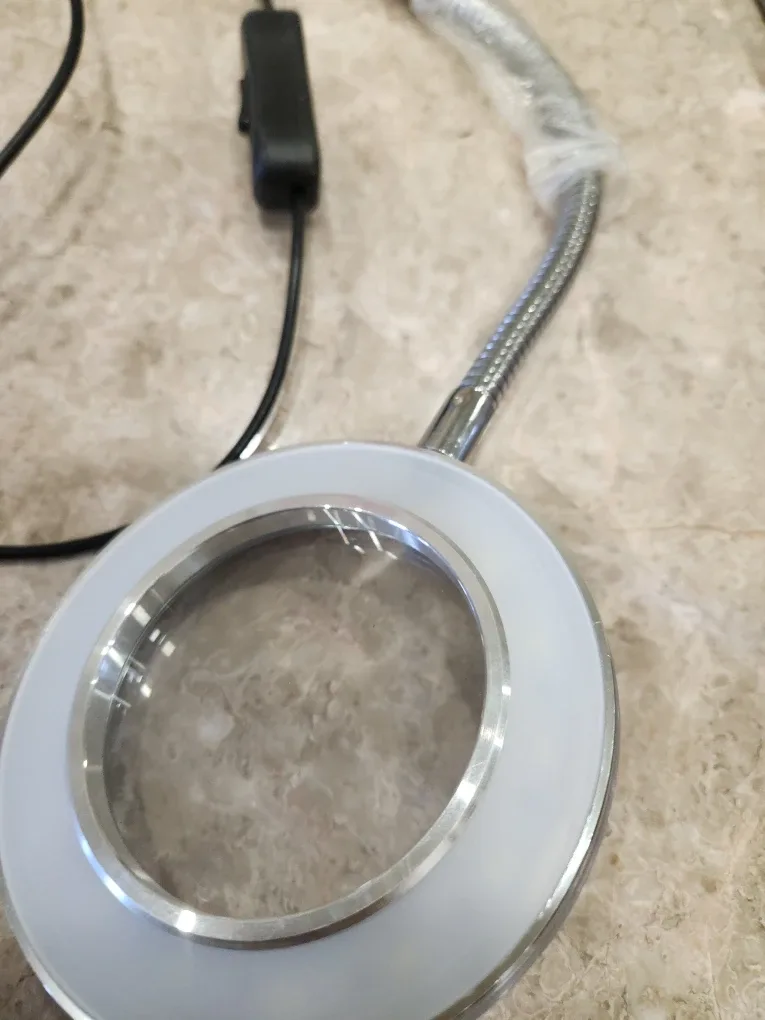 LED Clip-On Magnifying Lamp image indicator(2)