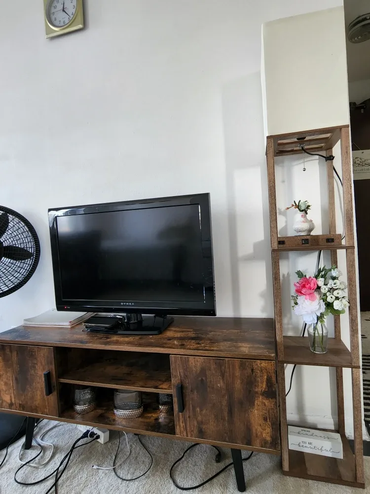 Floor Lamp with Shelves & Wireless Charger image indicator(3)