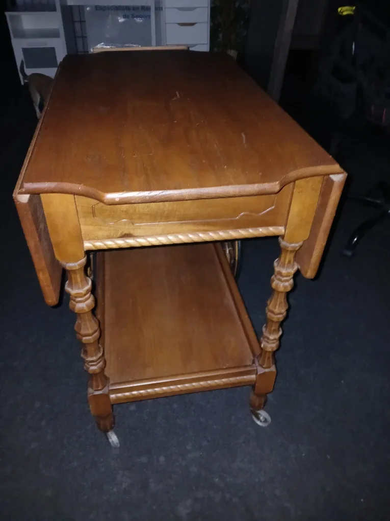 2 side tables like carts for 100 image indicator(6)