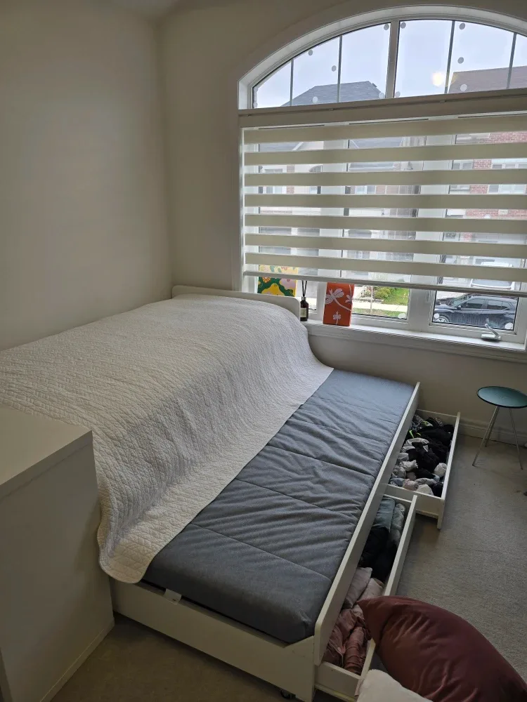 IKEA twin bed with 2 Drawers