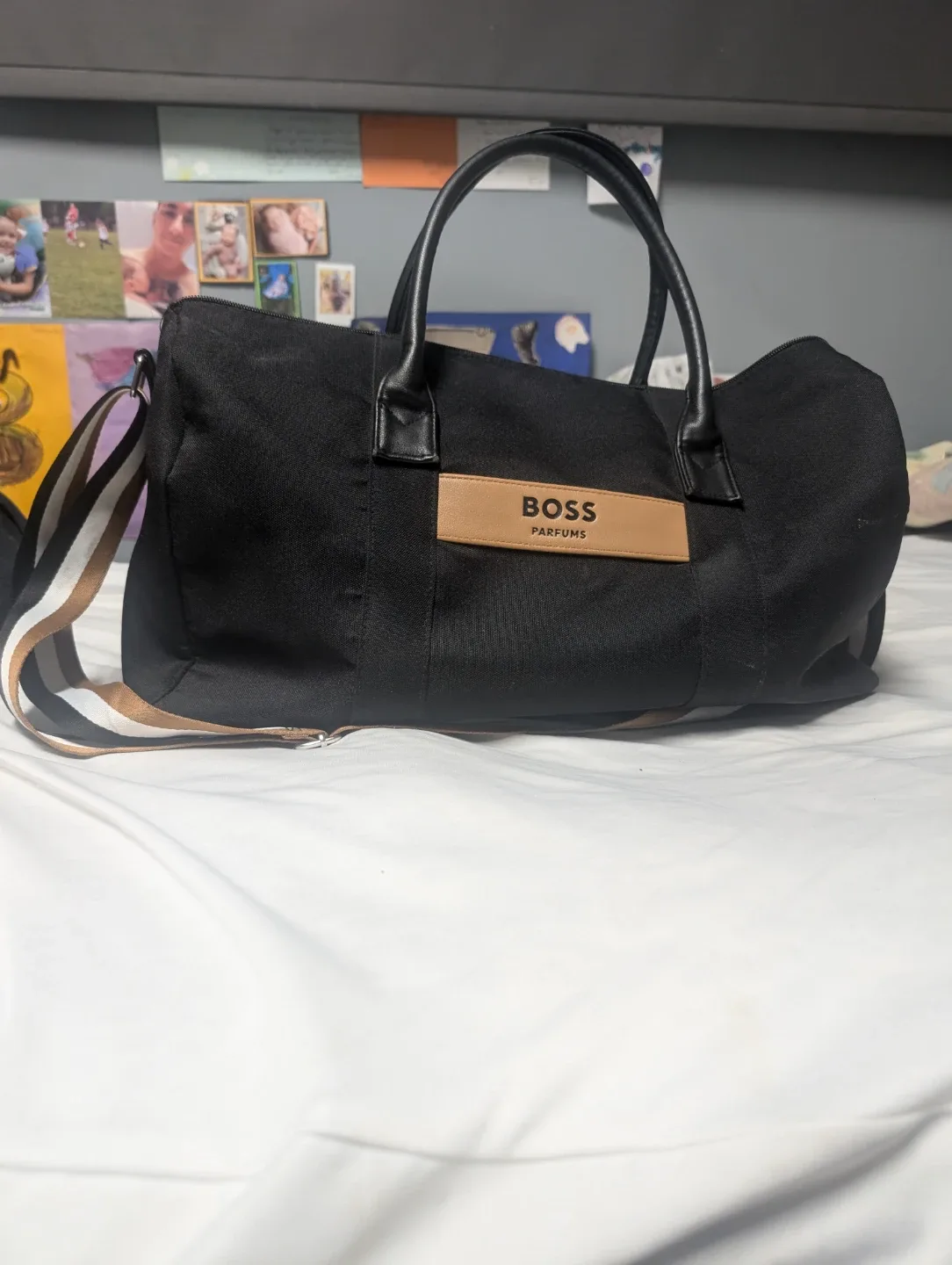 BOSS Parfums Black Duffle Bag image indicator(4)