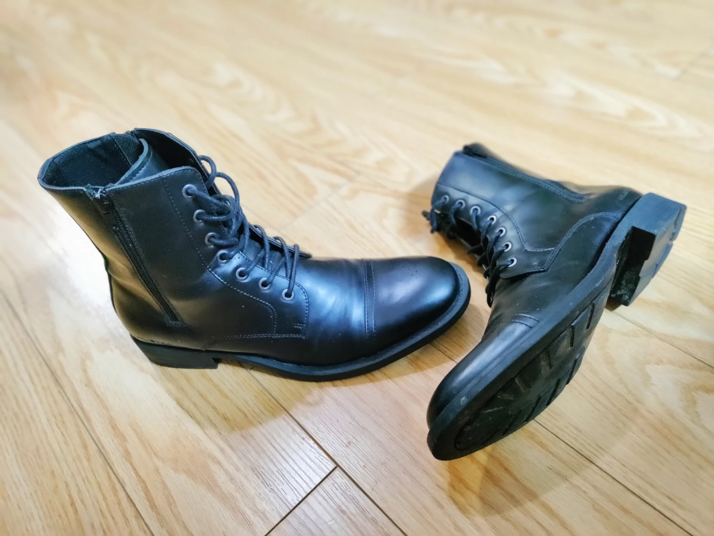 Unlisted Kenneth Cole 6 inch high Black Lace-Up Boots men's 8.5 - photo 3
