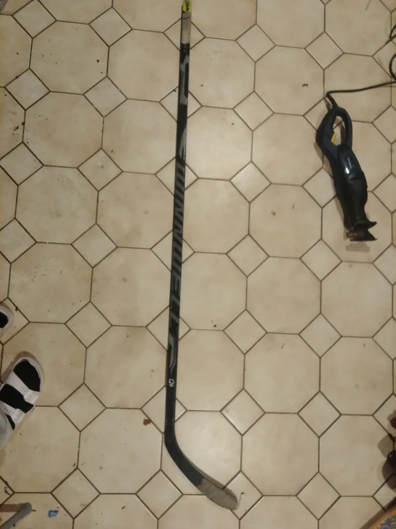 Warrior Hockey Stick image indicator(2)