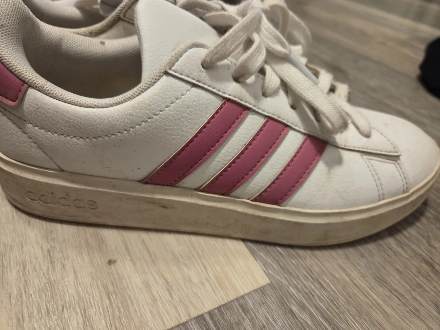 Adidas Grand Court Sneakers, US 7.5 - photo 5