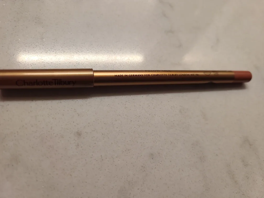 Charlotte Tilbury Lip Cheat - Pillow Talk image indicator(6)