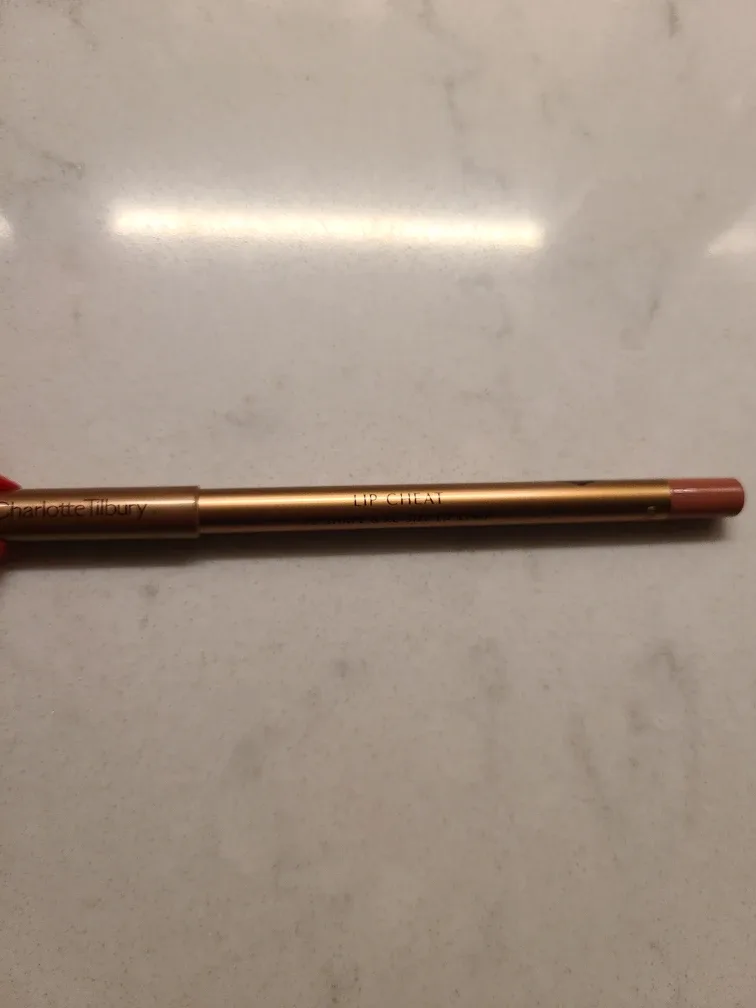 Charlotte Tilbury Lip Cheat - Pillow Talk image indicator(7)