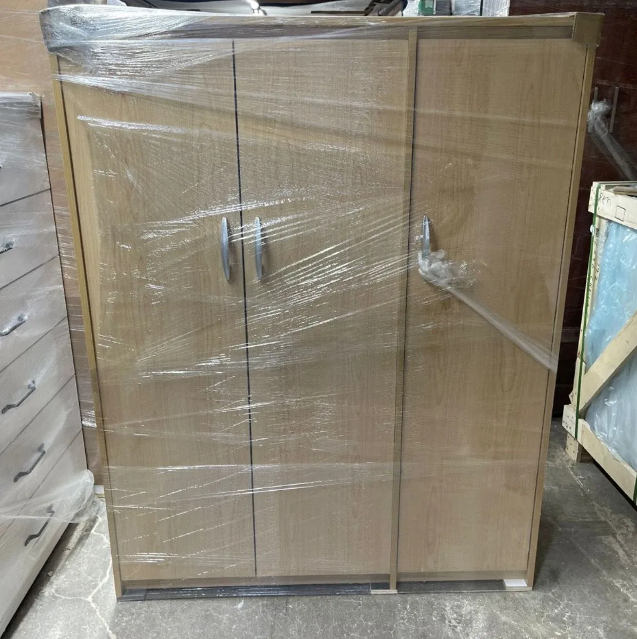 3 door Wardrobe with Drawers - White image indicator(5)