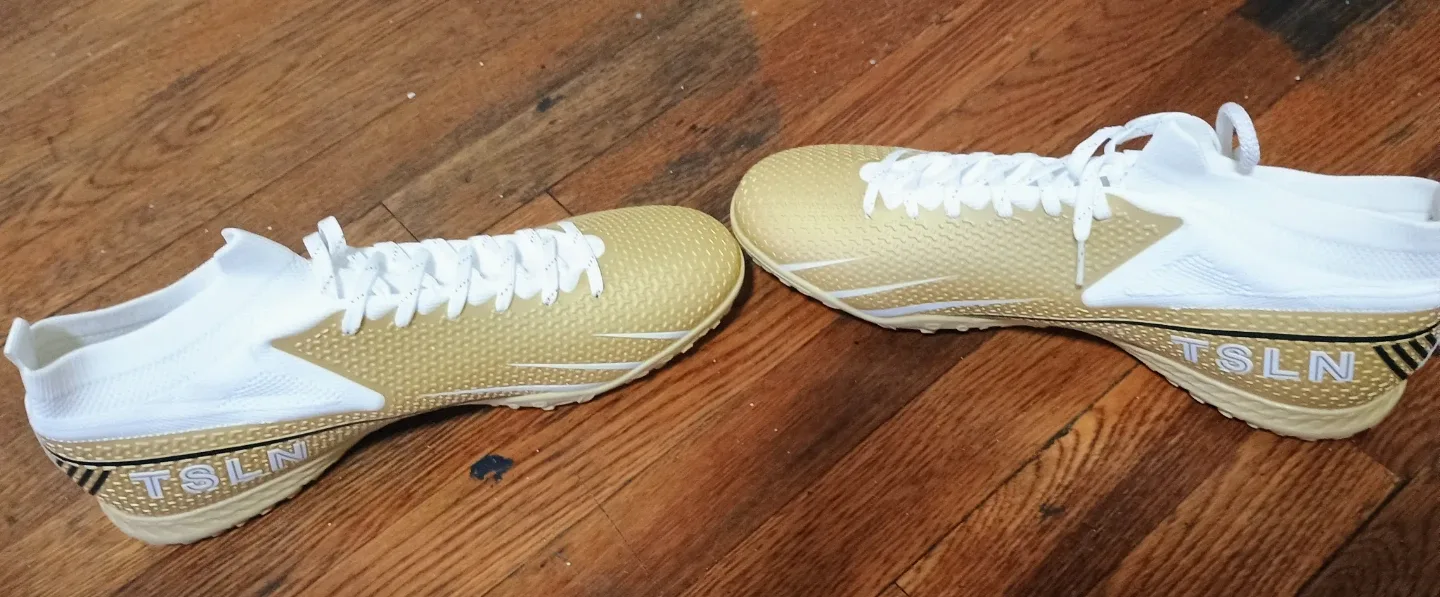 TSLN White/Gold Football Shoes image indicator(2)
