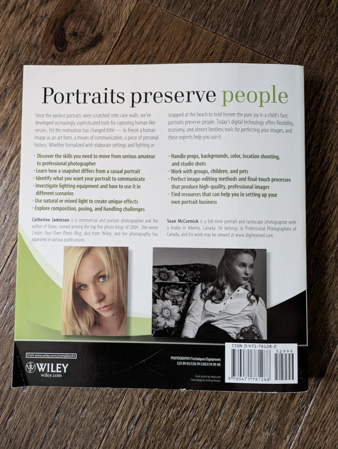 Digital Portrait Photography and Lighting Book image indicator(2)