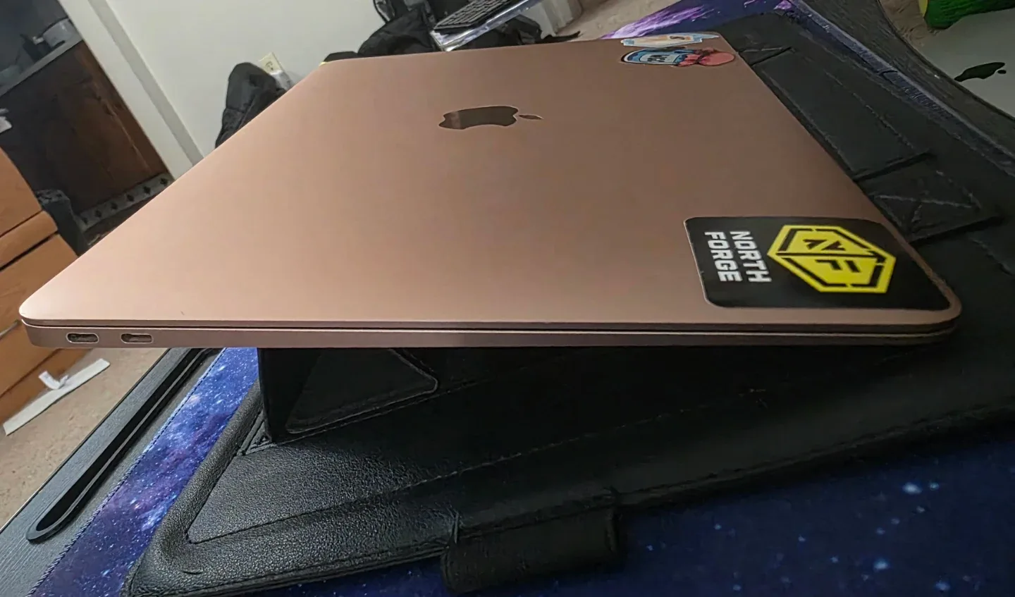 MacBook Air M1 13.3" – Rose Gold – Like New – 24+ Hr Battery image indicator(4)