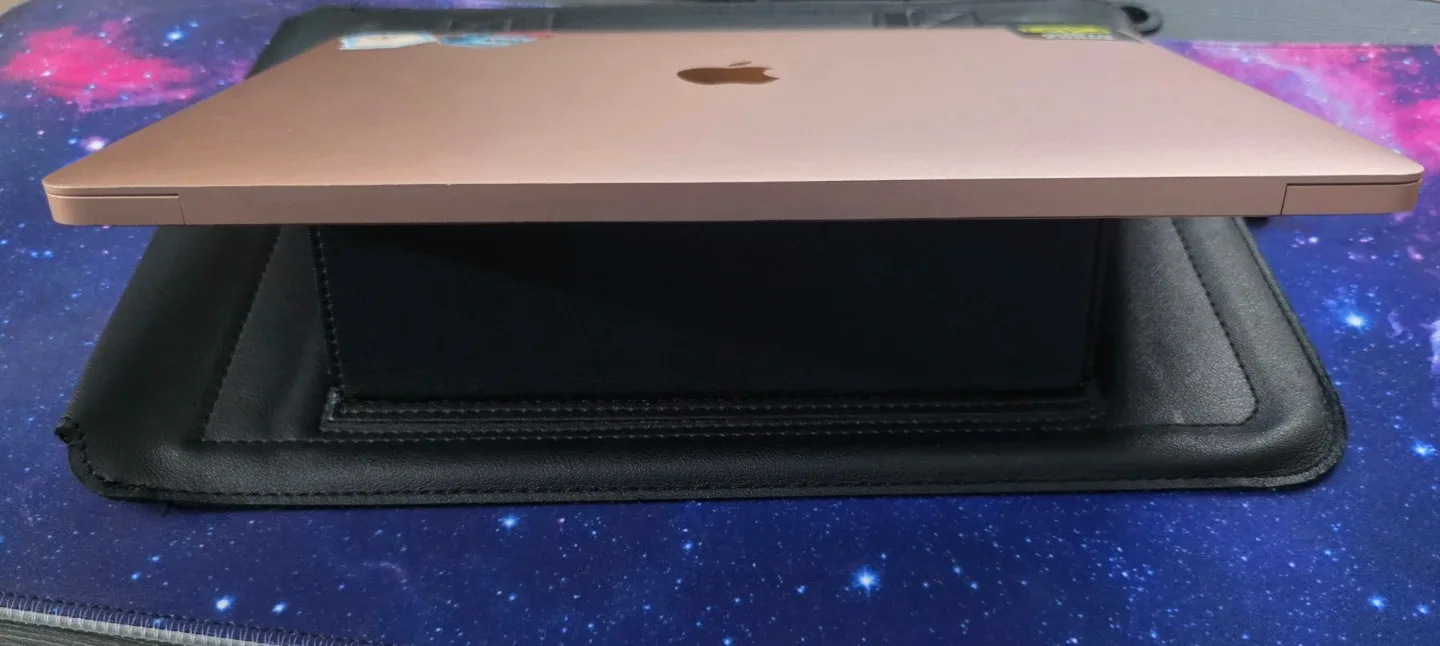 MacBook Air M1 13.3" – Rose Gold – Like New – 24+ Hr Battery image indicator(5)