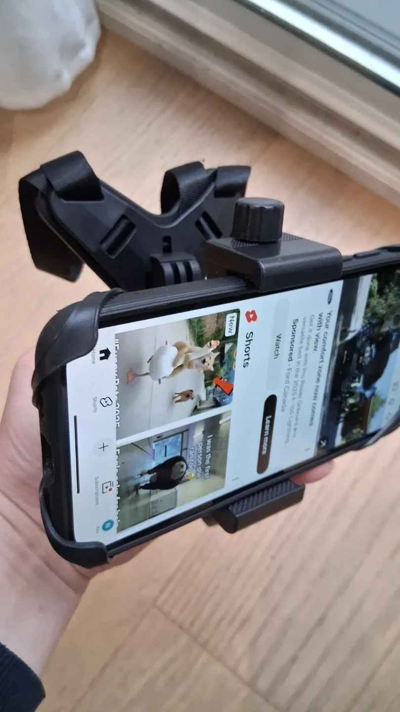 Motorcycle Helmet Chin Mount for Phone & Action Cam image indicator(2)