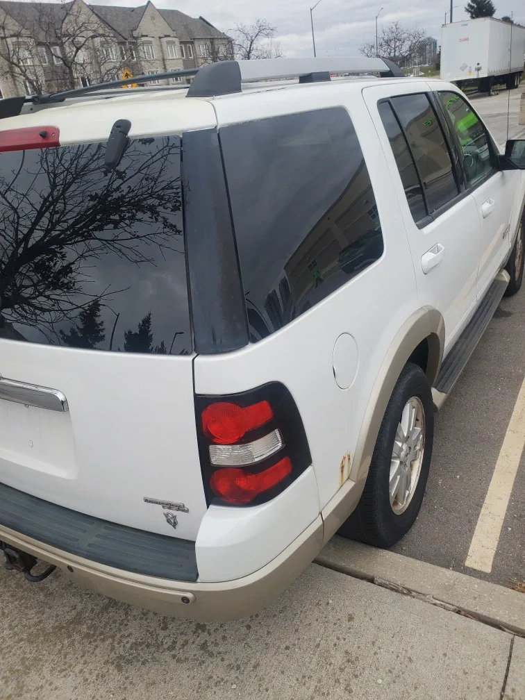 Ford Explorer Interior Parts image indicator(8)