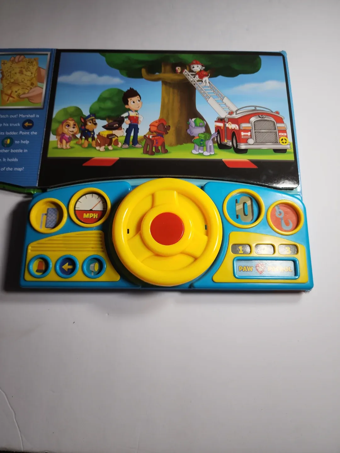 Paw Patrol Pups and the Pirate Treasure Book image indicator(10)