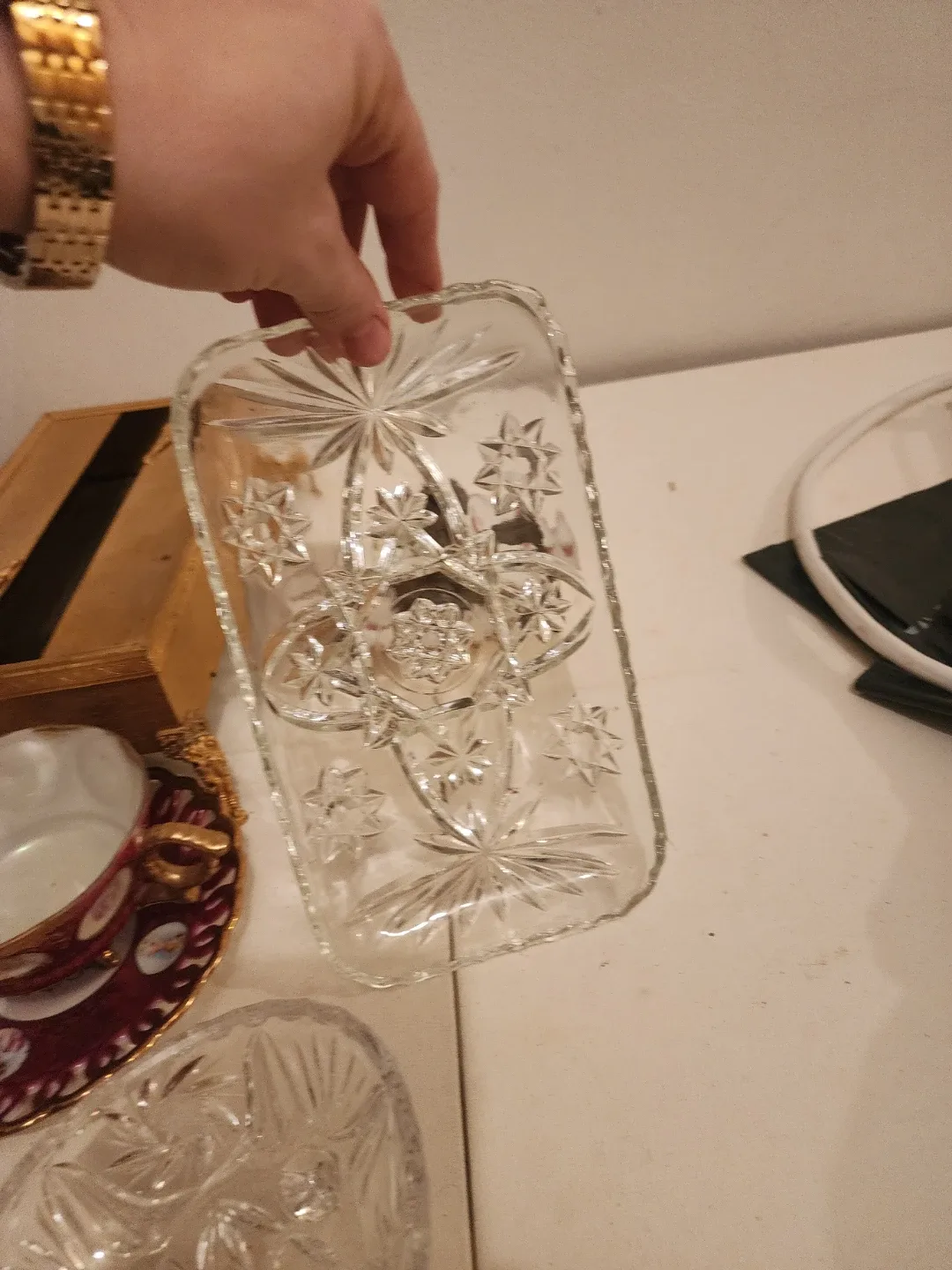 Vintage Gold Tissue Box Cover and other home pieces image indicator(6)