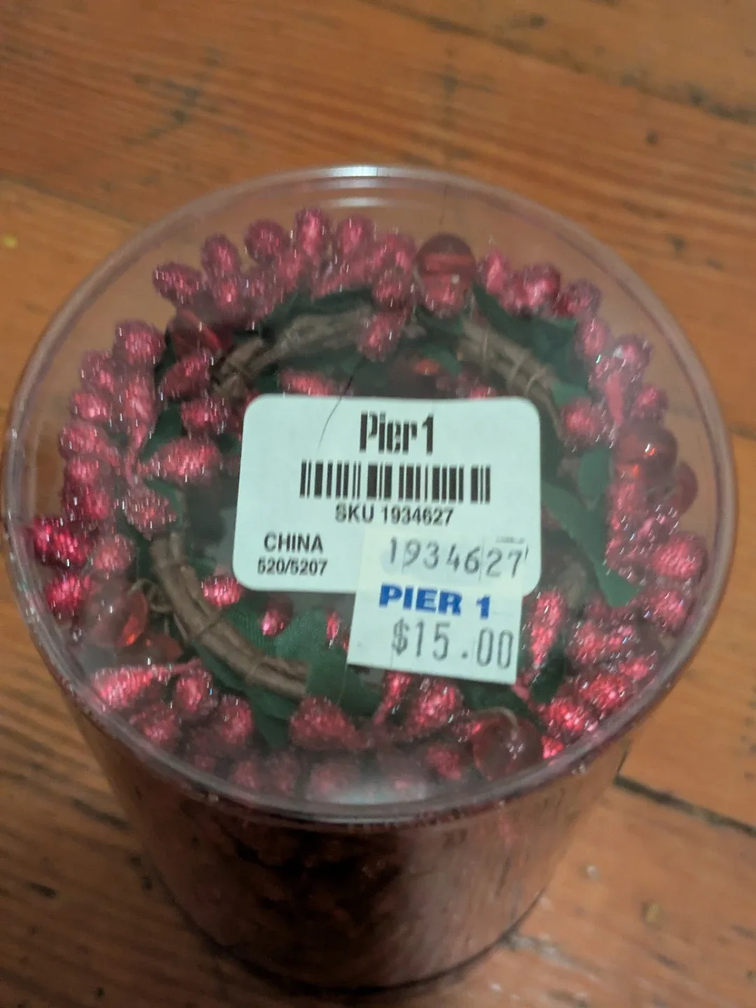 Pier 1 Sugared Cranberry Napkin Rings (Set of 6) image indicator(3)