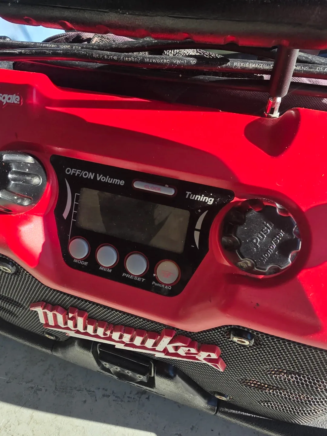 Milwaukee Jobsite Radio - Powered by Rockford Fosgate image indicator(4)