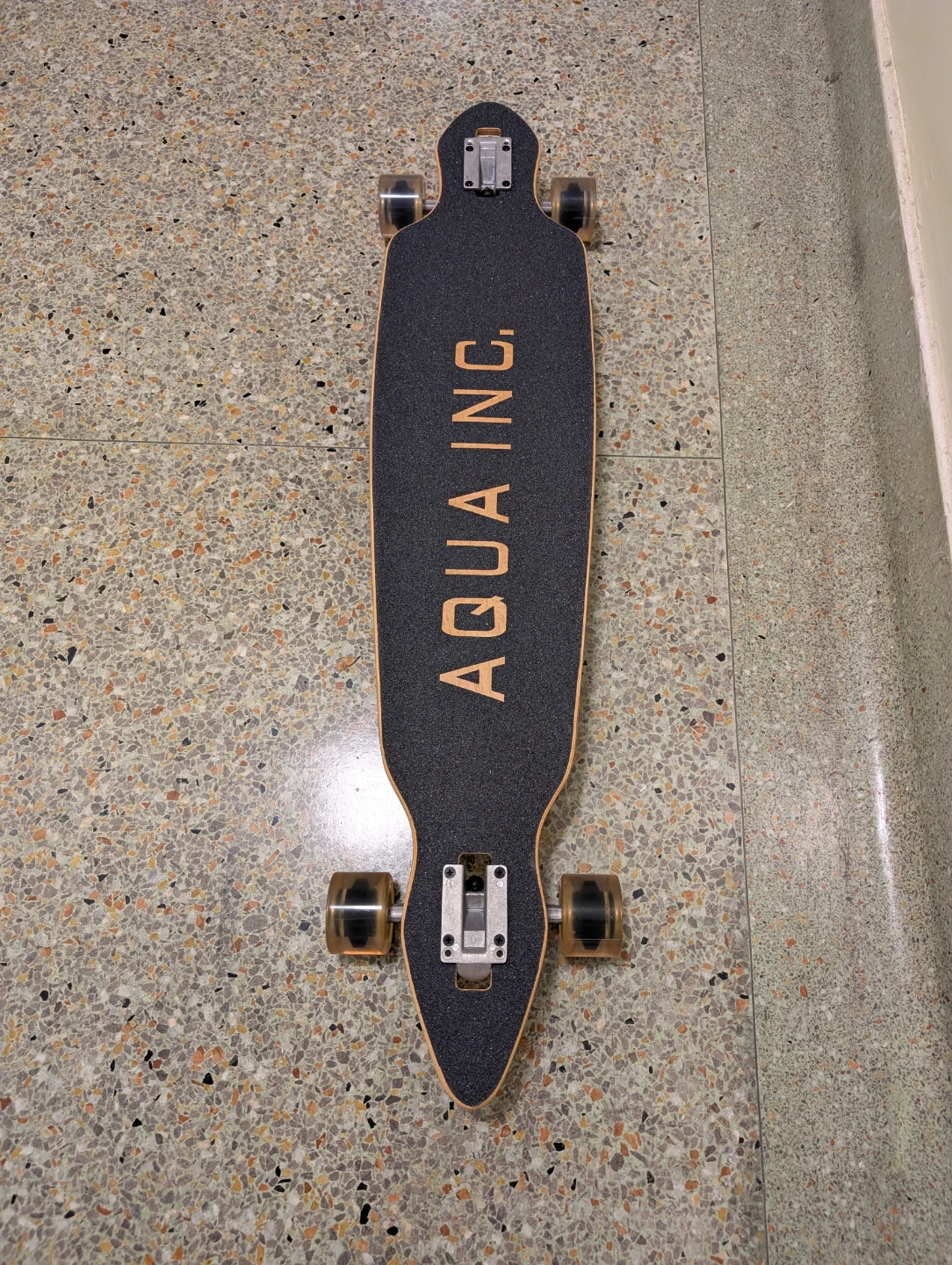 Aqua Inc. Longboard