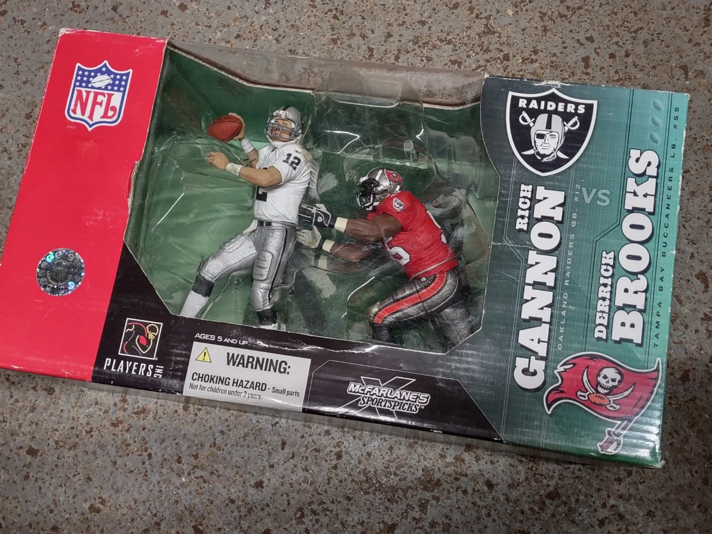 McFarlane NFL Rich Gannon vs Derrick Brooks Figure thumbnail