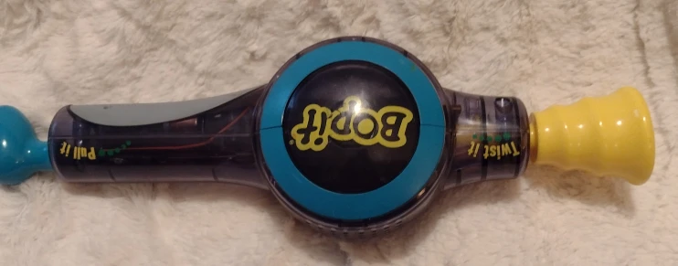 Vintage 2002 Bop It Handheld Toy Game Clear Blue Original Bopit - photo 3