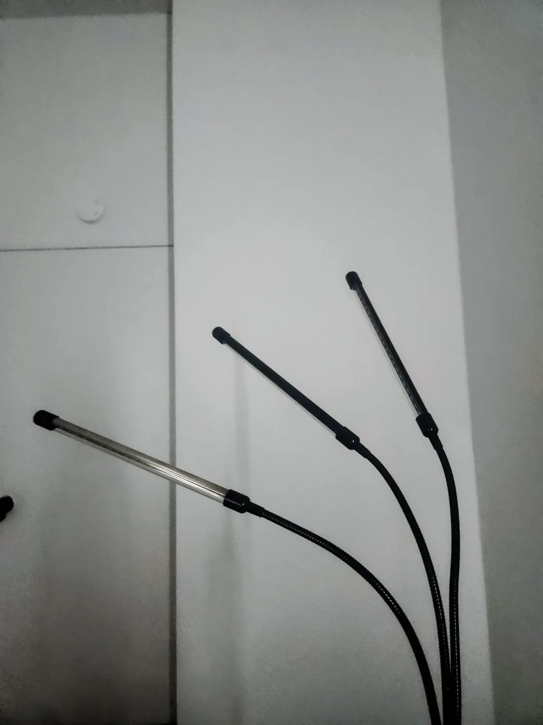 LED Grow Light with Clip image indicator(2)