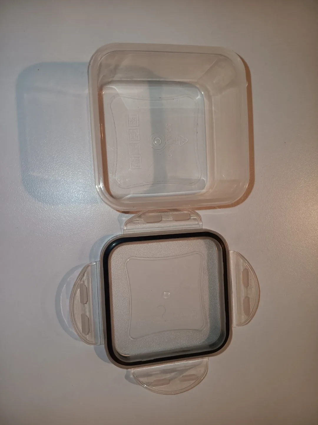 Variety of Food Storage Containers image indicator(6)