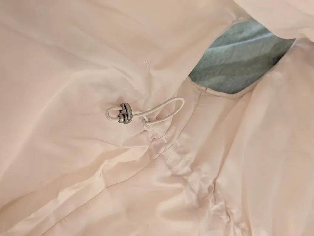 New Jaju Long hooded Puffer vest image indicator(3)