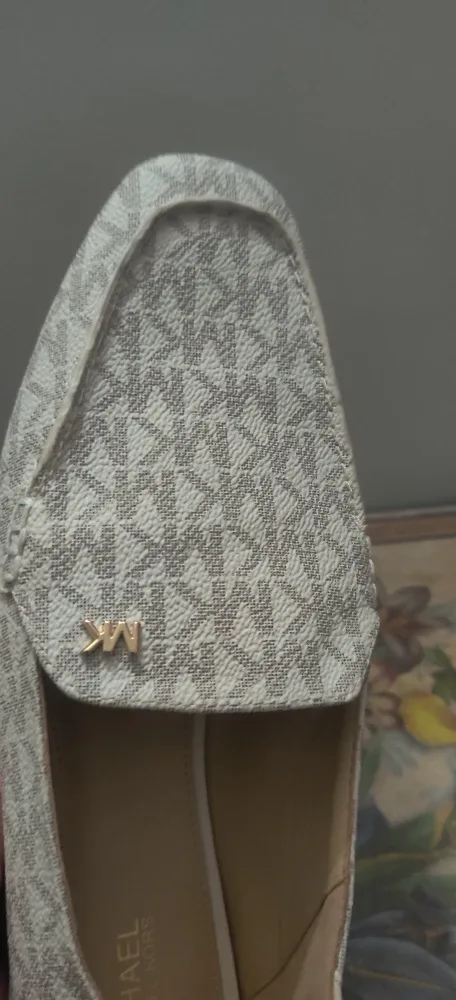 Michael Michael Kors Loafers - Size 6. 5 image indicator(8)