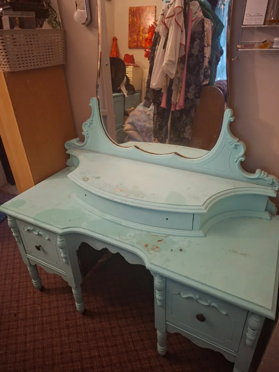 Vintage Vanity Desk & Stool image indicator(2)