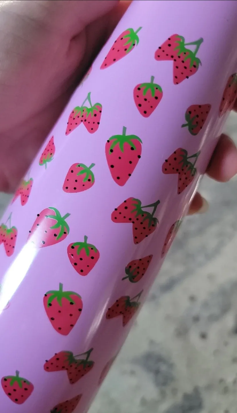 Sweet strawberry water bottle 700ml