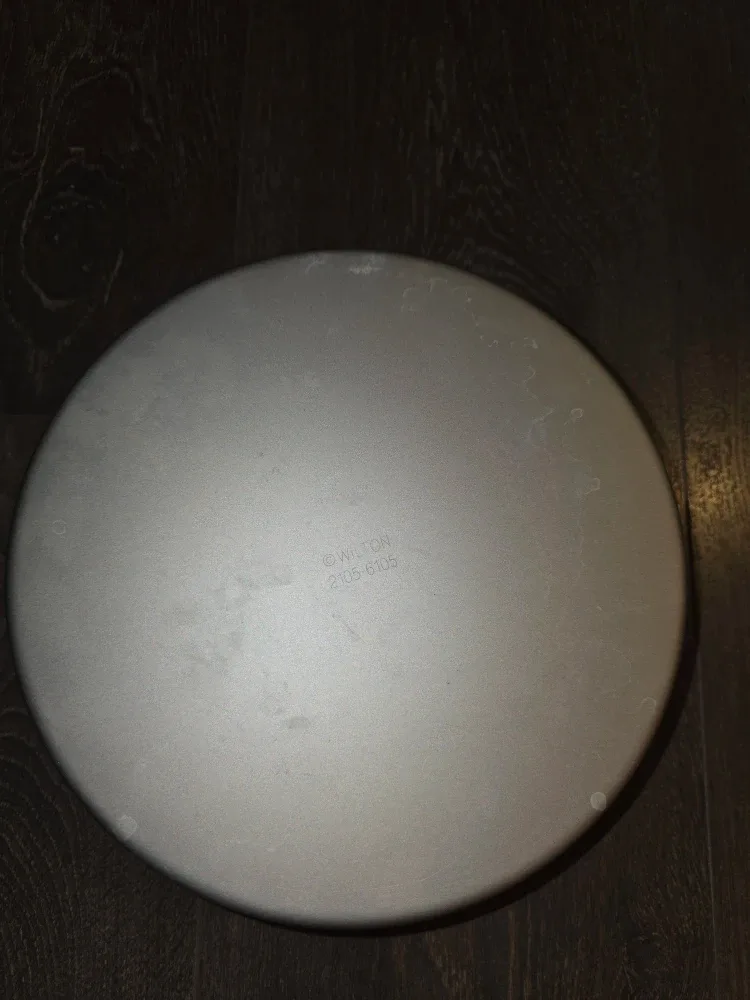 Wilton 2105-6105 Round Cake Pan 8" image indicator(2)