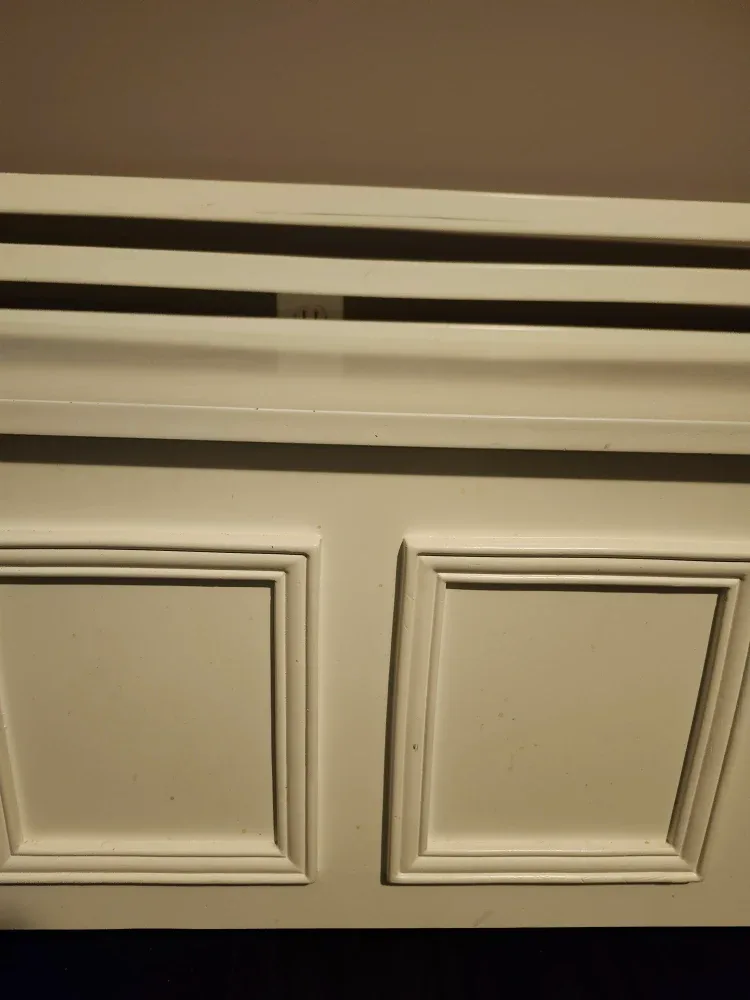 White Storage Bench with Lift Top image indicator(5)