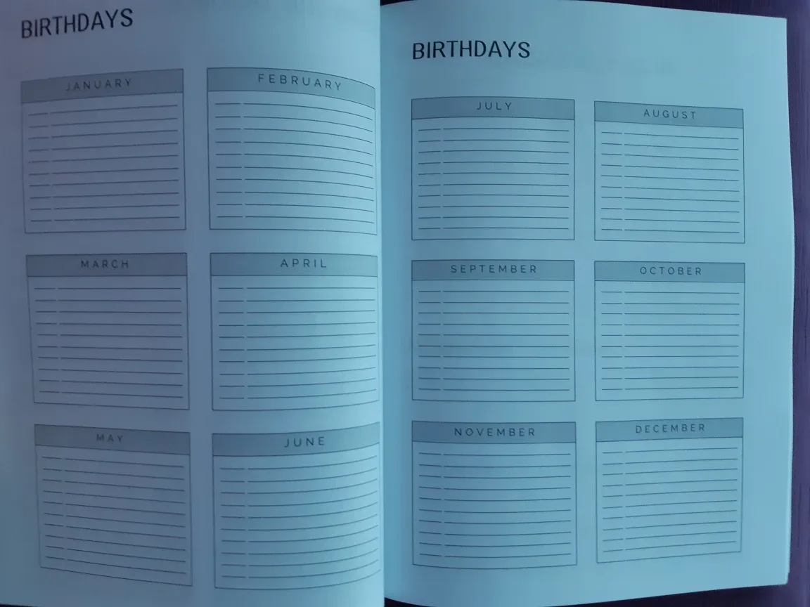 2026-2027 Monthly Planner - Floral Design image indicator(5)
