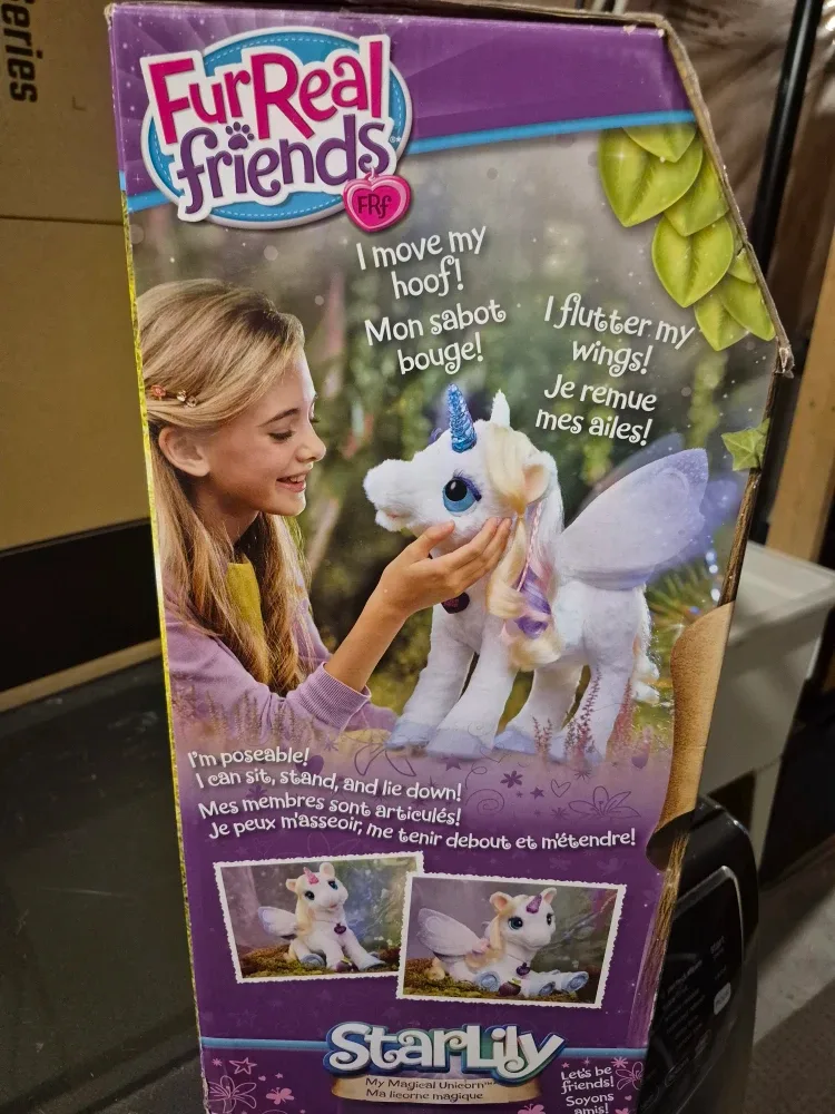 FurReal Friends StarLily, My Magical Unicorn image indicator(2)