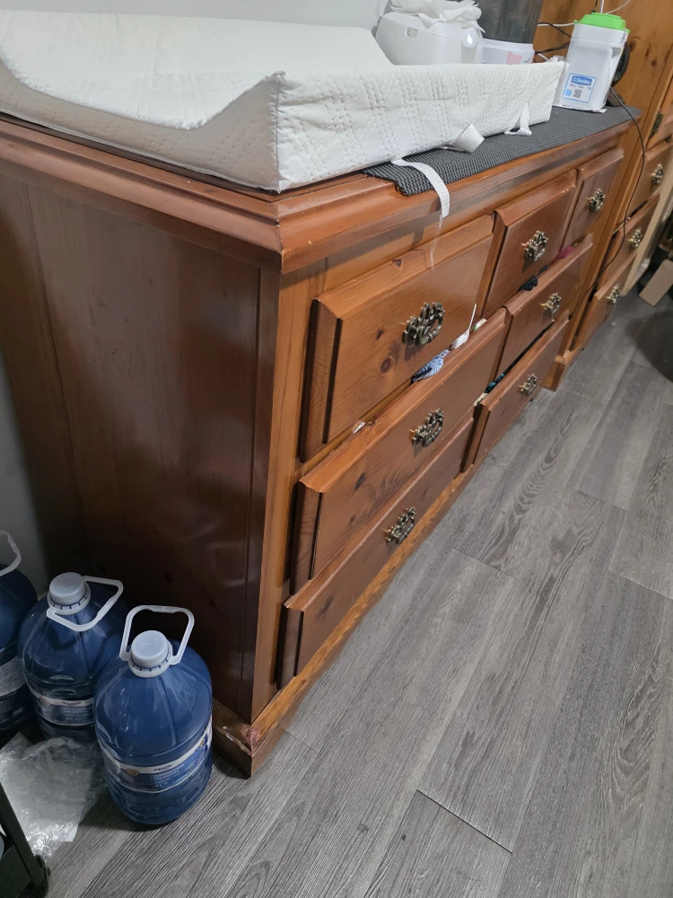 Wood Dresser - photo 2