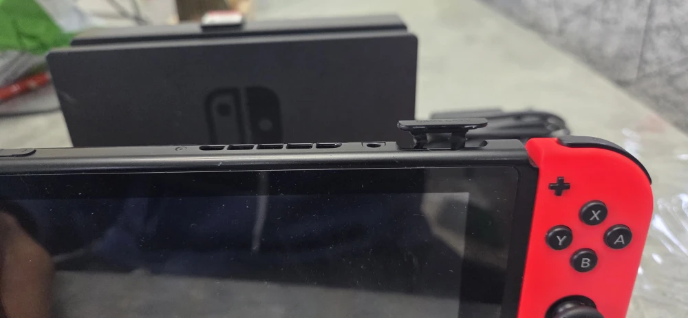 Nintendo Switch Console with FC25 Game - photo 3