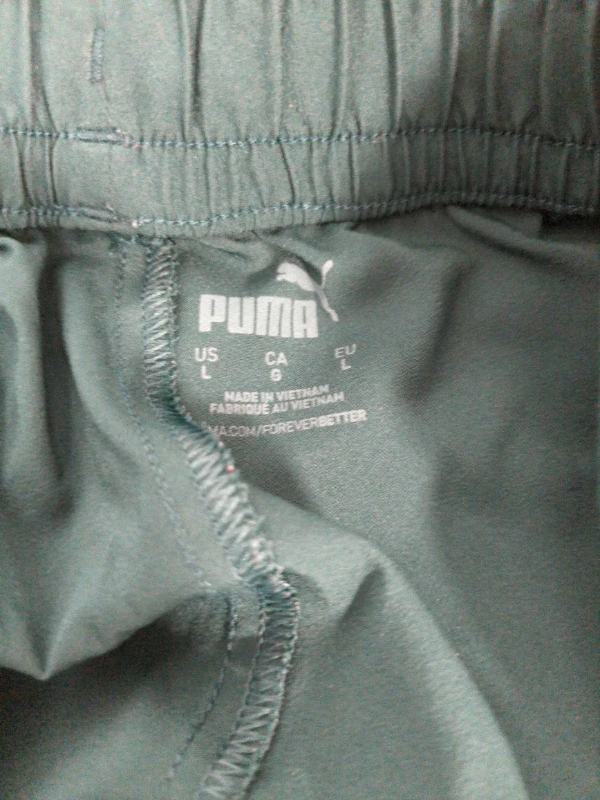 Puma Track Pants - Size Large image indicator(2)