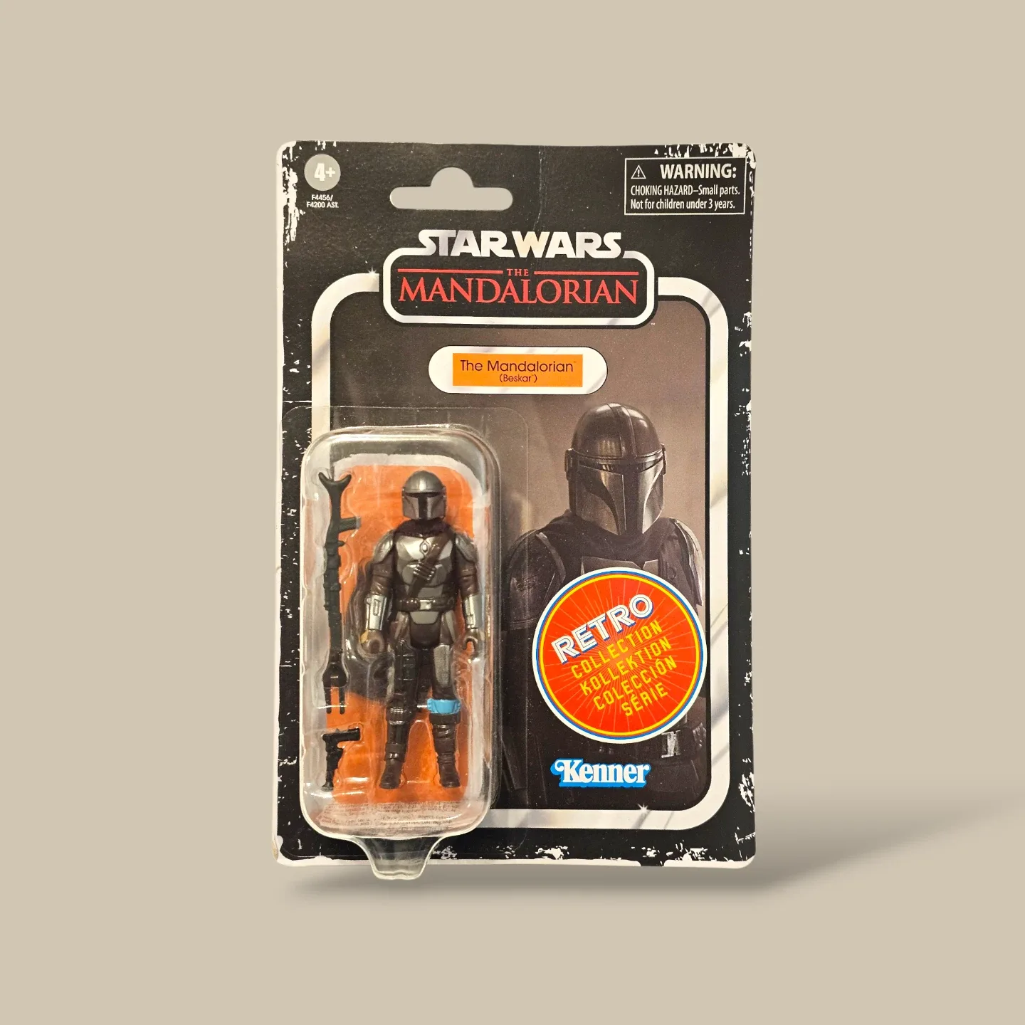 Star Wars The Mandalorian (Beskar) Retro Collection